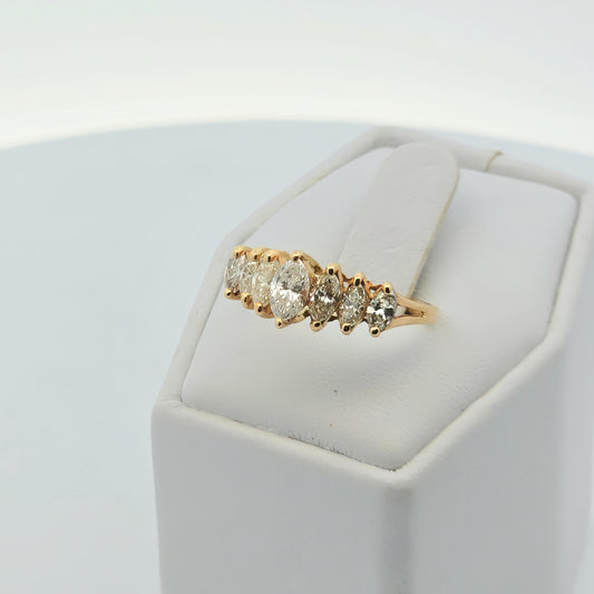 Ribbed Crossover Baguette Diamond Ring
